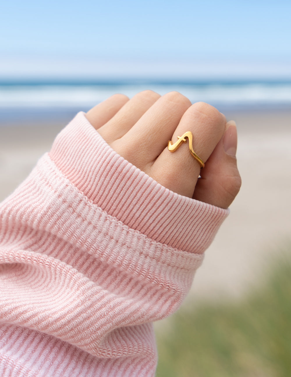 Wavy Cross Ring