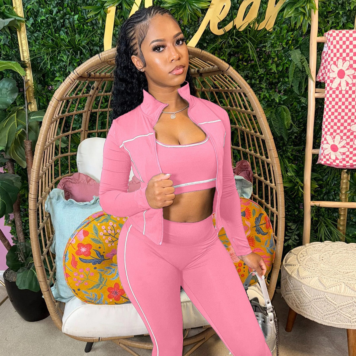 Womens Zipper Thumb Buckle Three Piece Suit