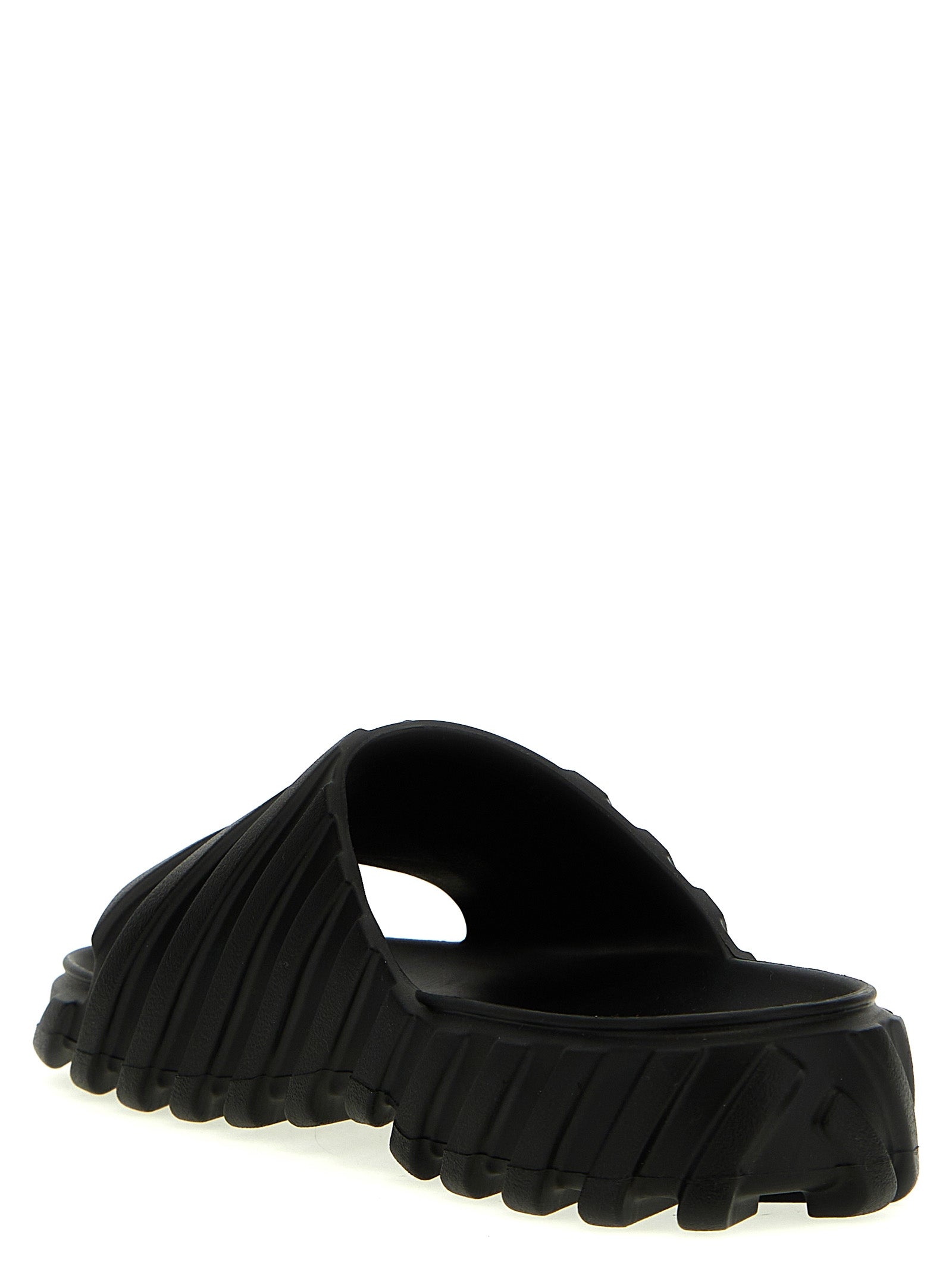 Off White &