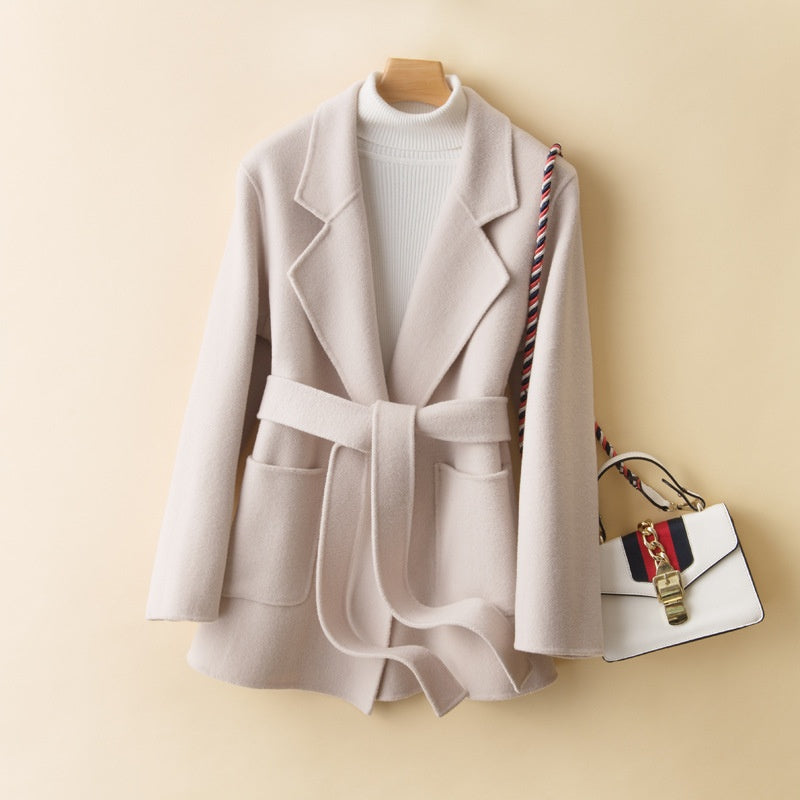 Winter and autumn cashmere coat and woolen jacket
