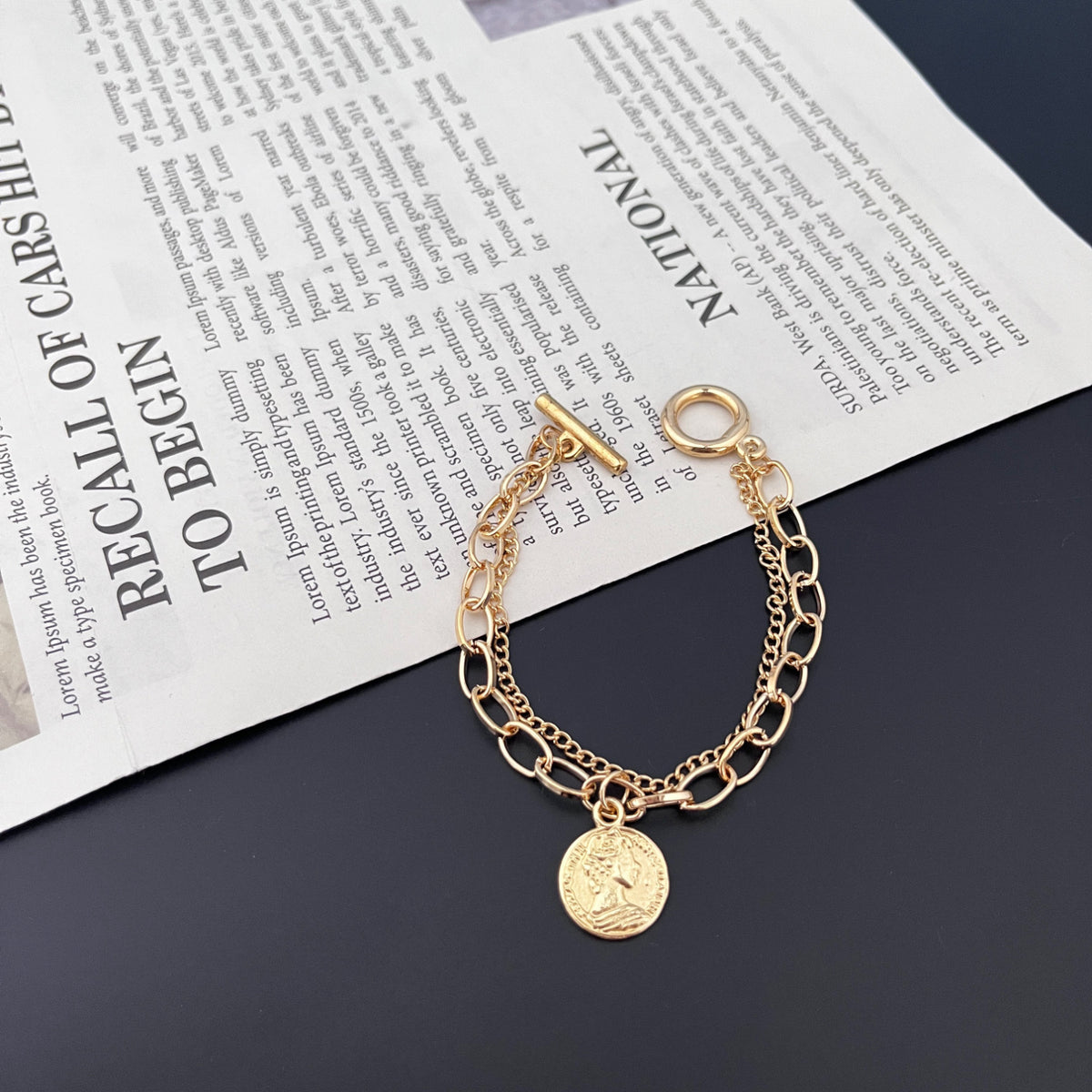 Retro high-quality bracelet