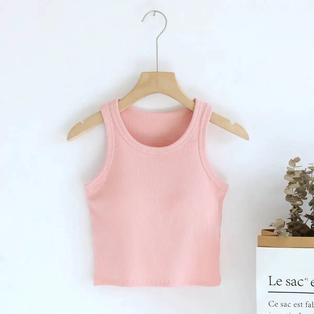 Short vest with chest pad women&