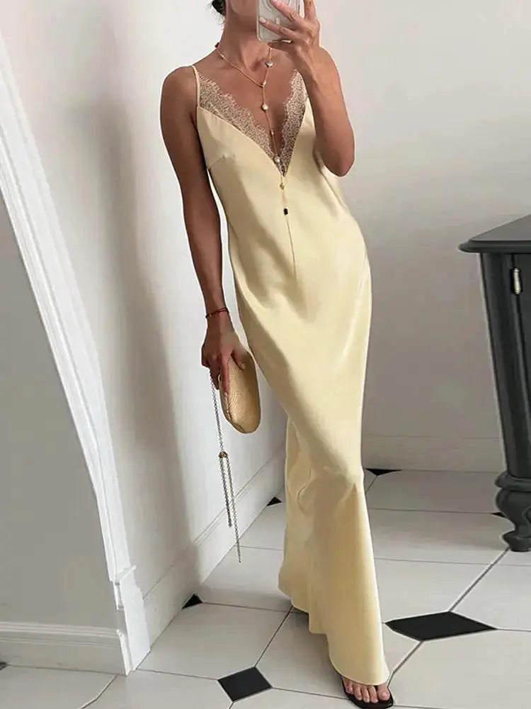 Elegant Lace Satin Spliced Women&