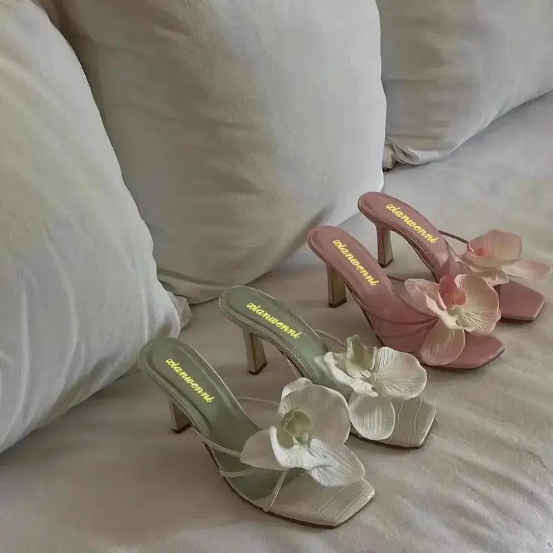 Trendy Travel Beach Sandals European and American Style 2026 New Floral Decoration Thong High-Heeled Sandals for Women Summer Outdoor Wear Fashion by Dropshipman