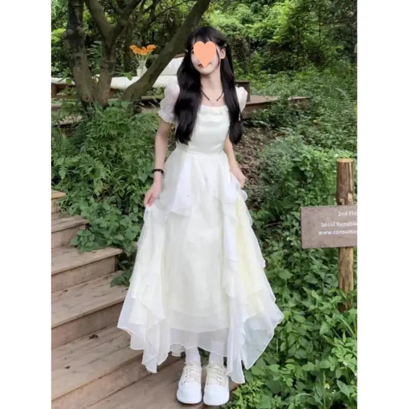 Fugitive Princess Dress 2023 New Summer Light Wedding Dress Design Sense Tight Waist French First Love Gentle White Moonlight dress by Dropshipman