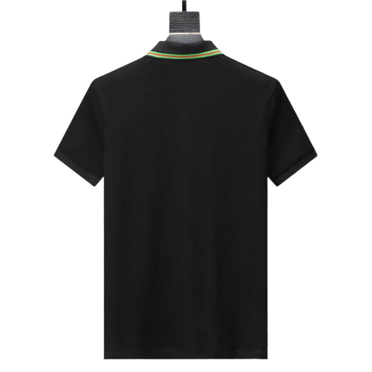 Gucci Black T-shirt with a collar