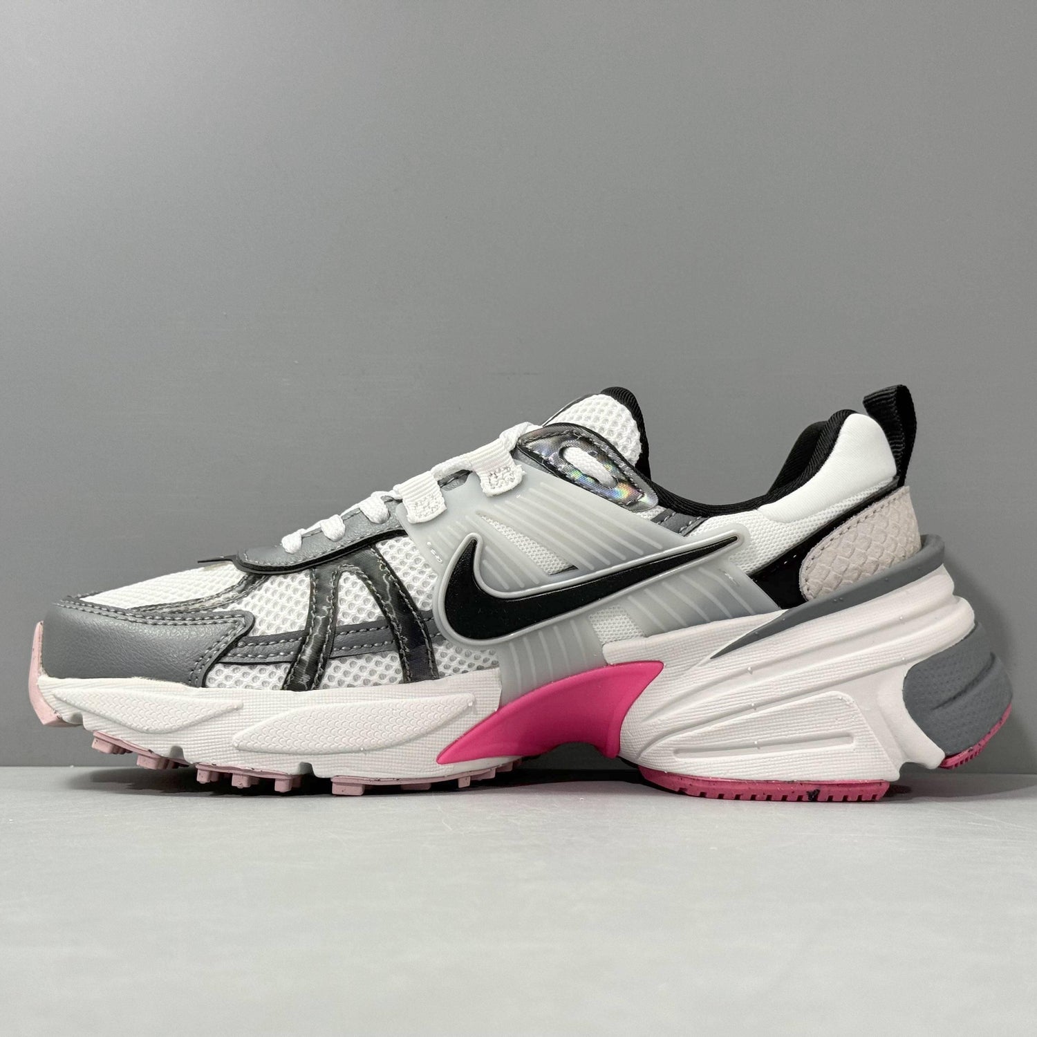 Nike V2K Run &