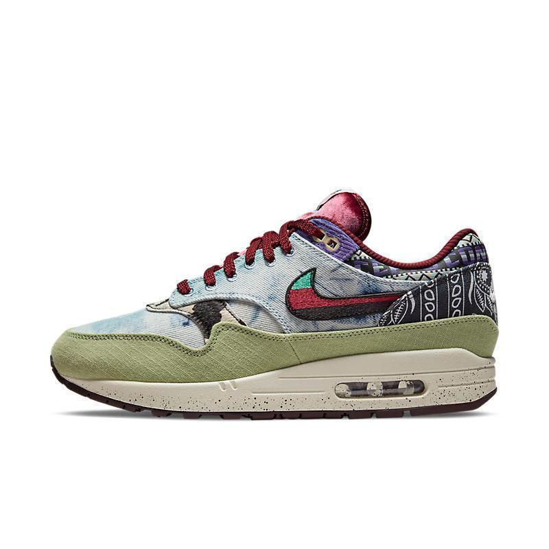 Nike Air Max 1 &