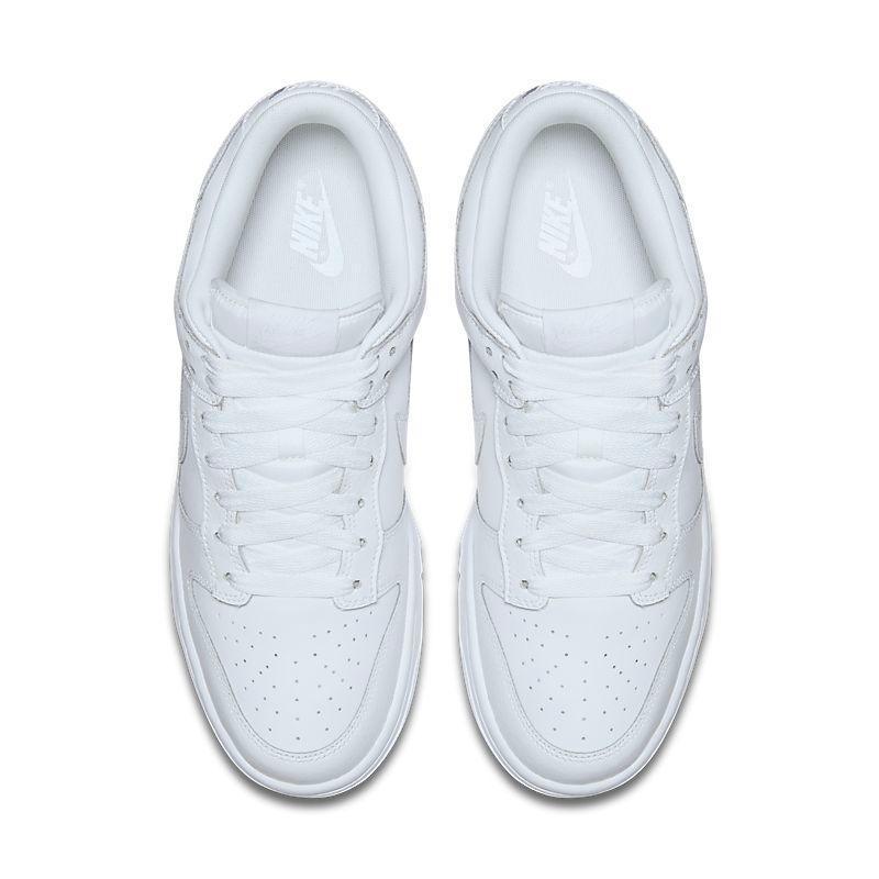 Nike Dunk Low &