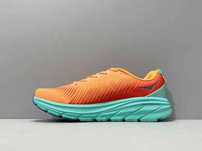 Hoka One One Rincon 3 &