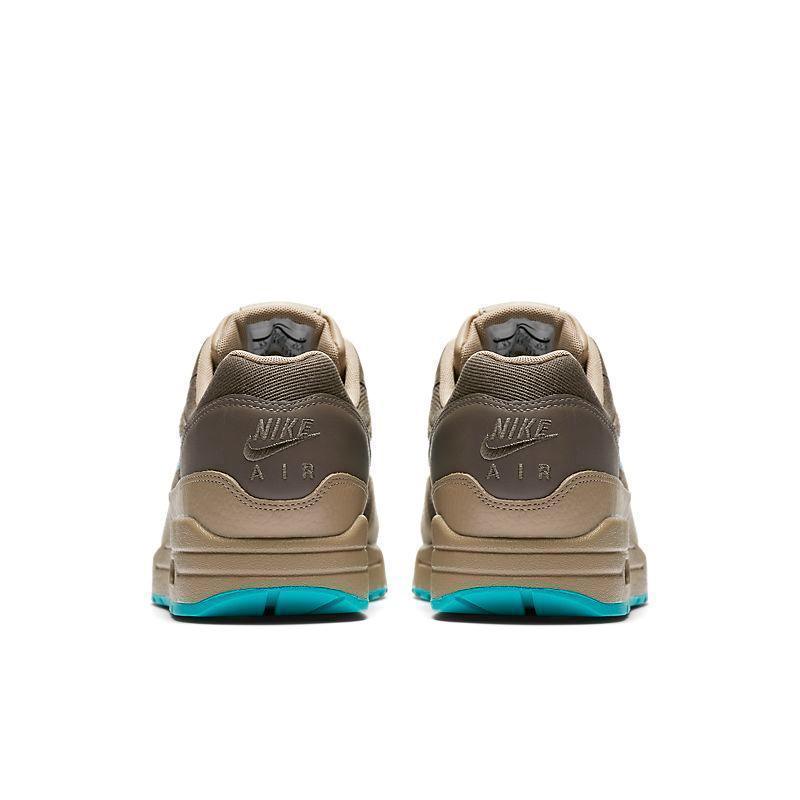Nike Air Max 87 &