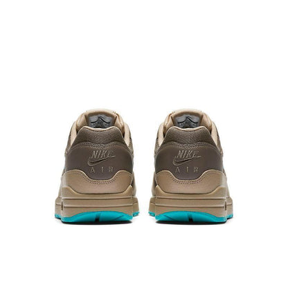 Nike Air Max 87 &