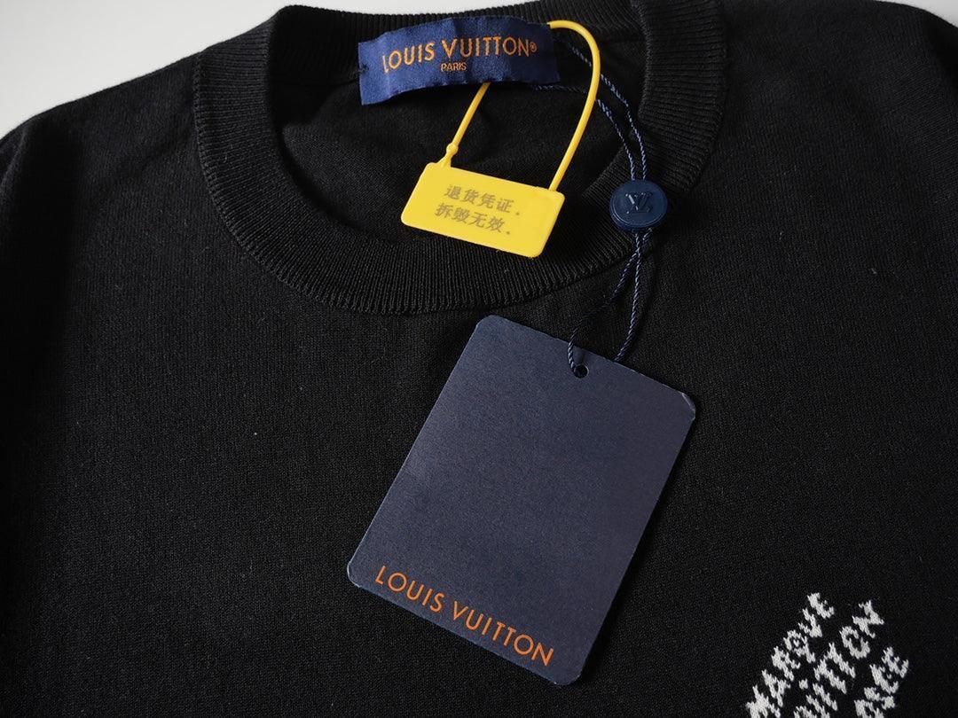 Louis Vuitton T-Shirt Without Collar &