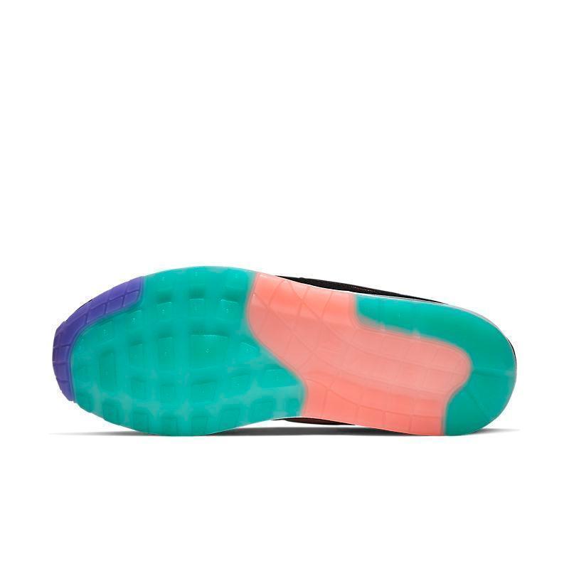 Nike Air Max 87 &