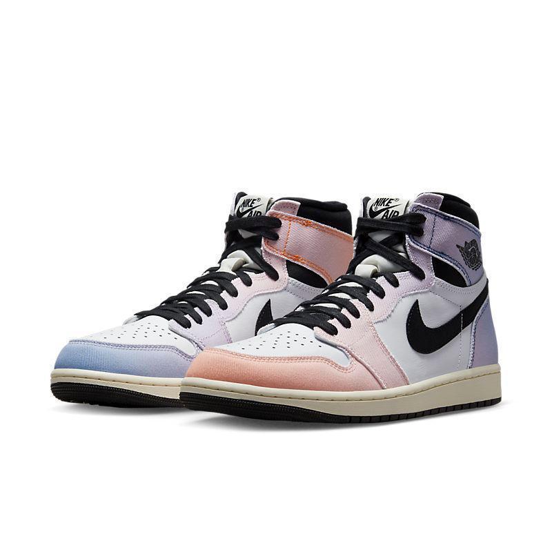 Air Jordan 1 Retro High OG &