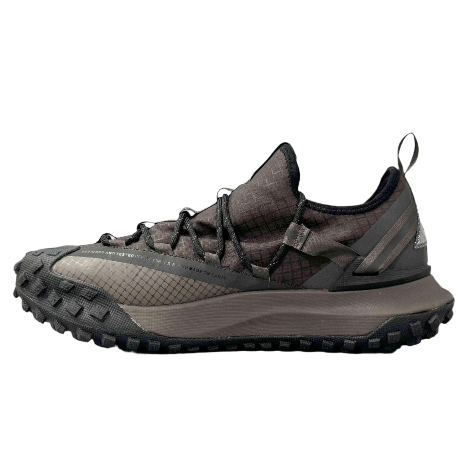 Nike ACG Mountain Fly Low &