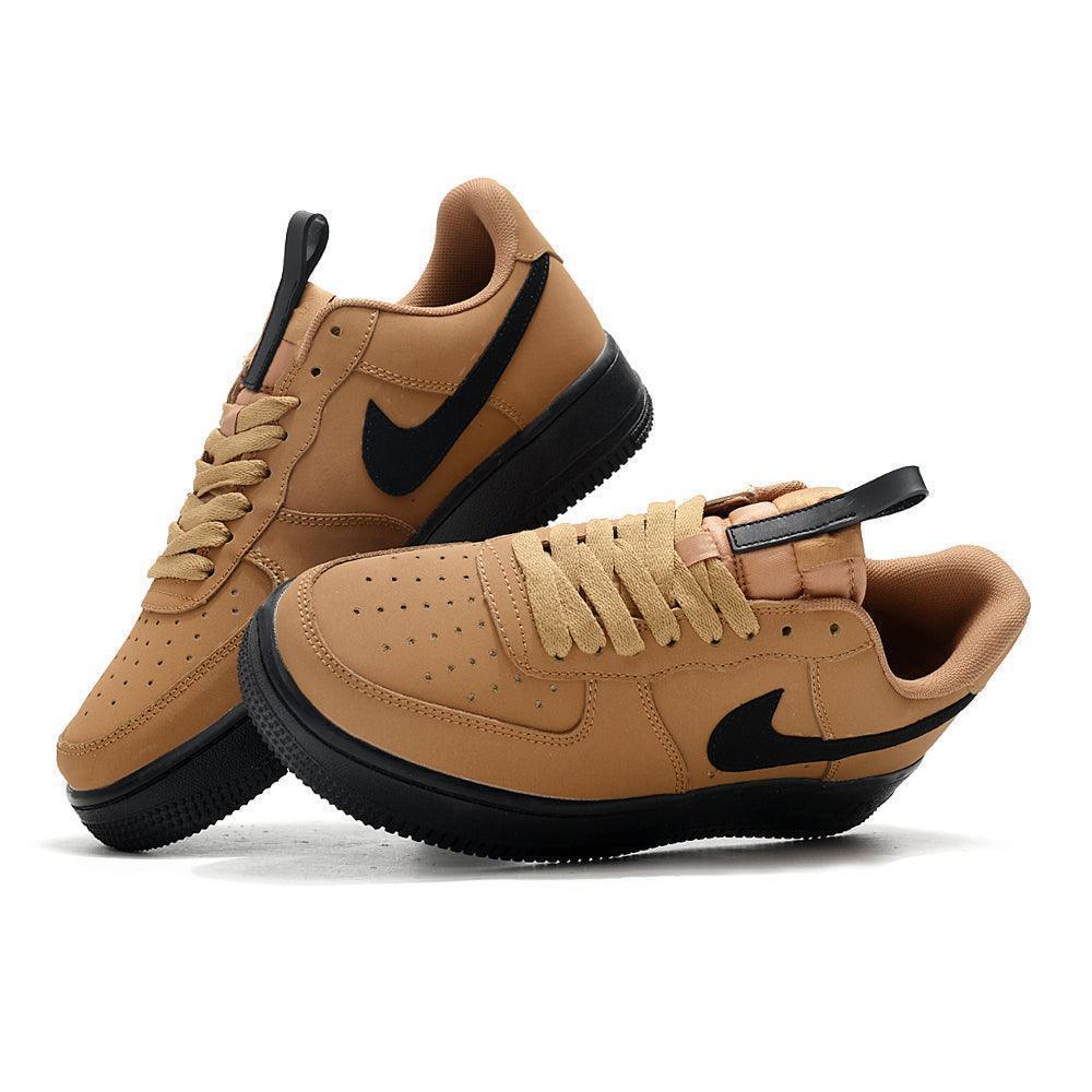 Nike Air Force 1 &