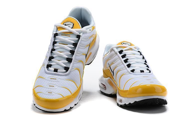 Nike Air Max Plus &