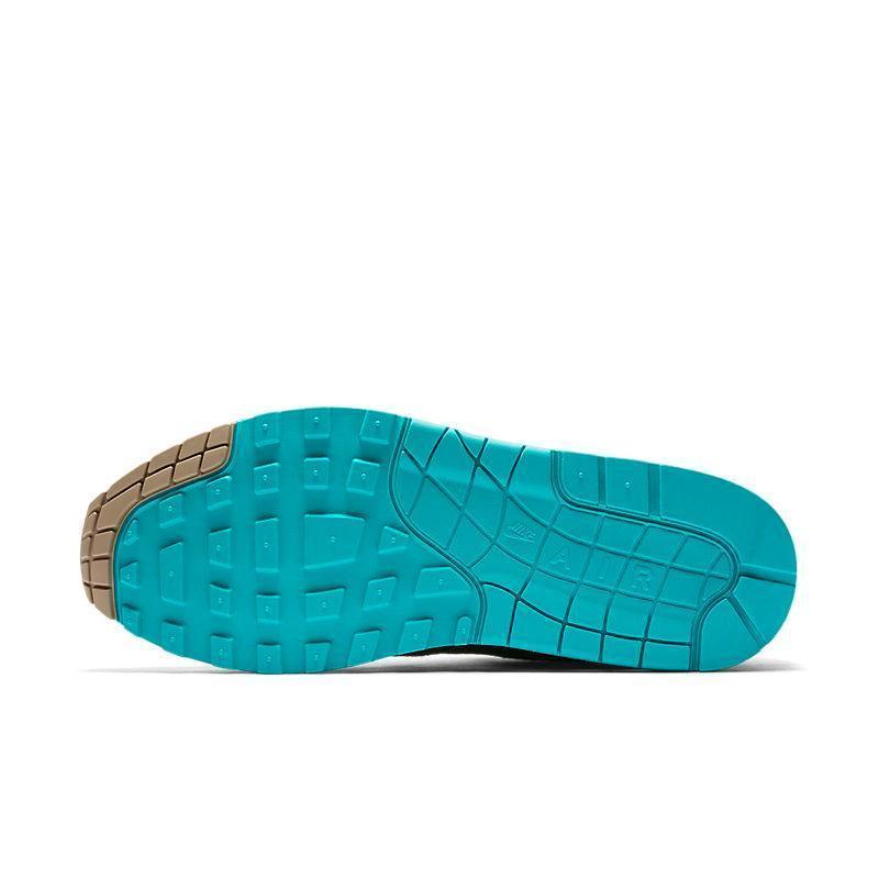 Nike Air Max 87 &