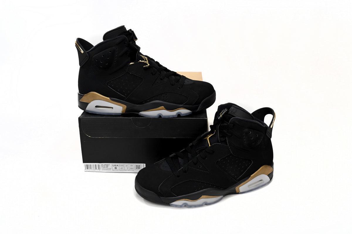 Air Jordan 6 Retro &