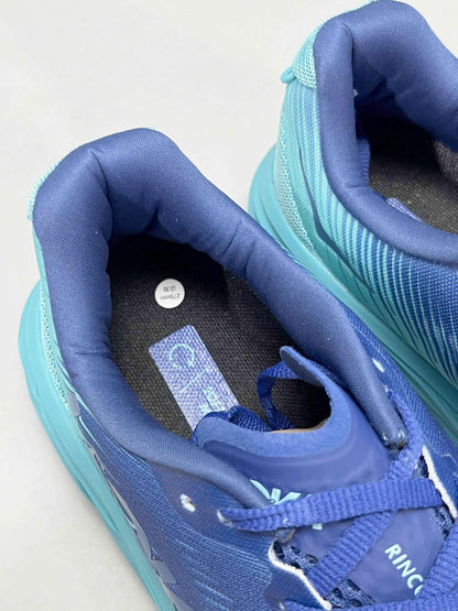 Hoka One One Clifton 8 &