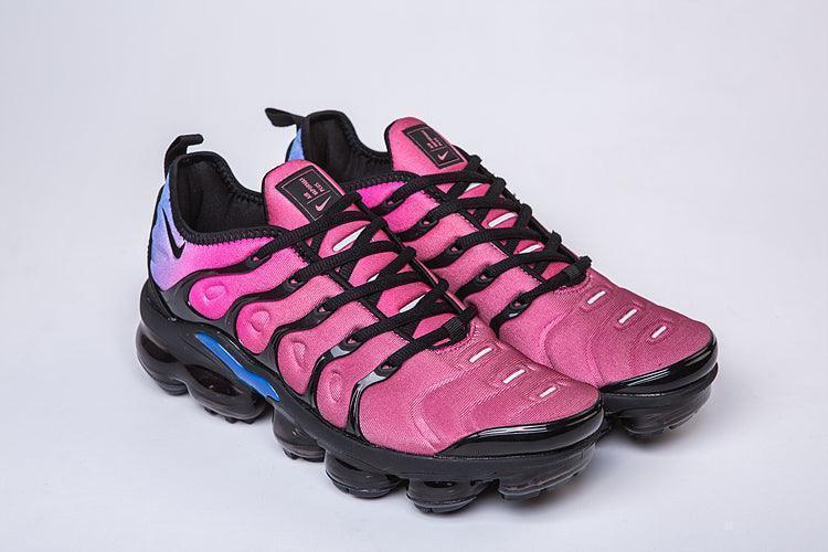 Nike Air VaporMax Plus &