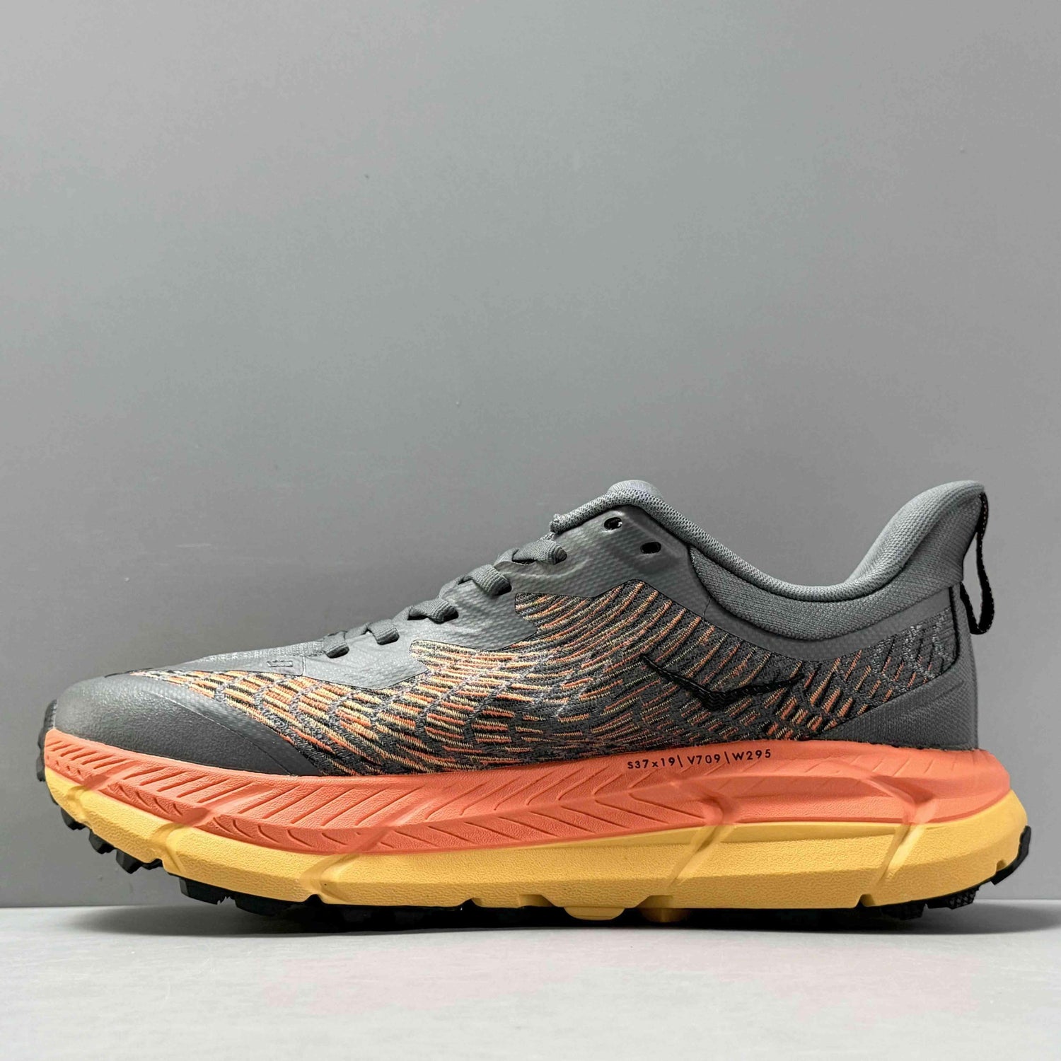 HOKA ONE ONE Mafate Speed 4 &
