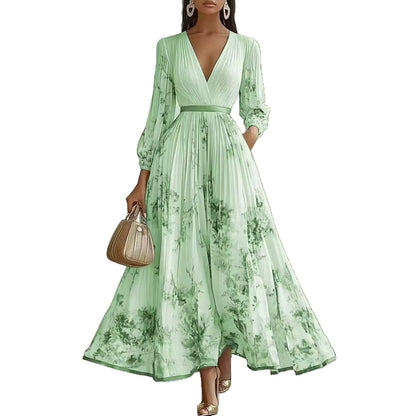 Floral Print V-Neck Pleated Dress