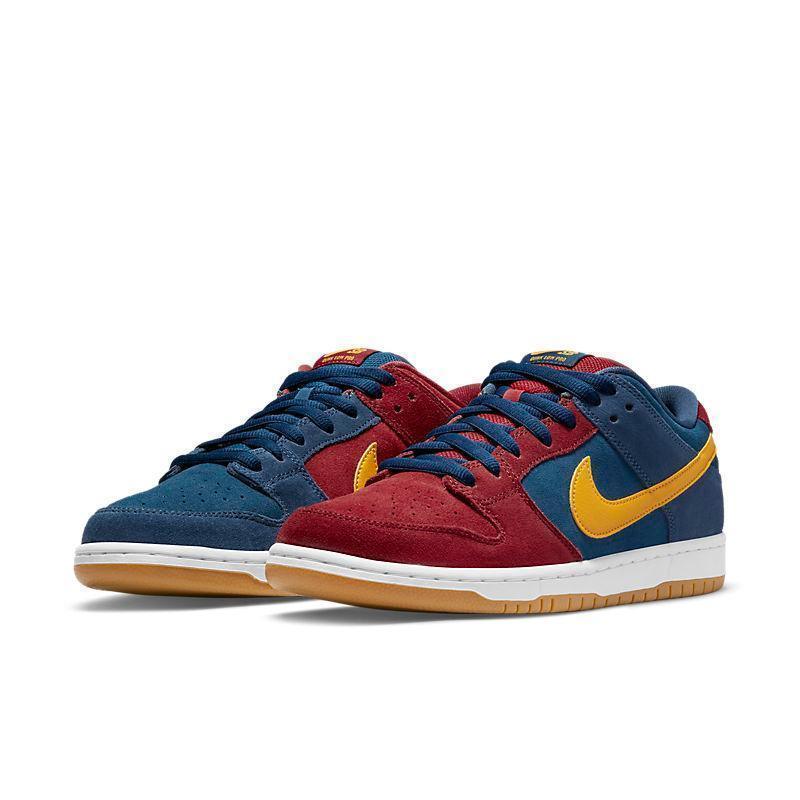 Nike SB Dunk Low &