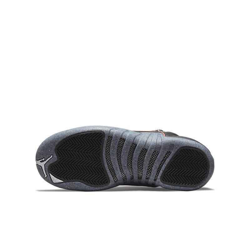 Air Jordan Retro 12 &