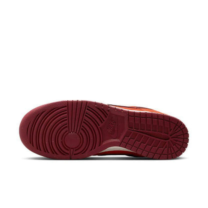 Nike Dunk Low &