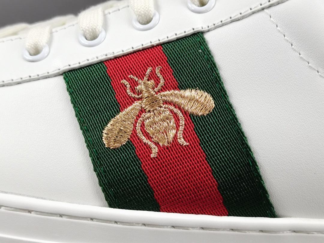 Gucci Ace GG Supreme Sneakers with Embroidered Bee
