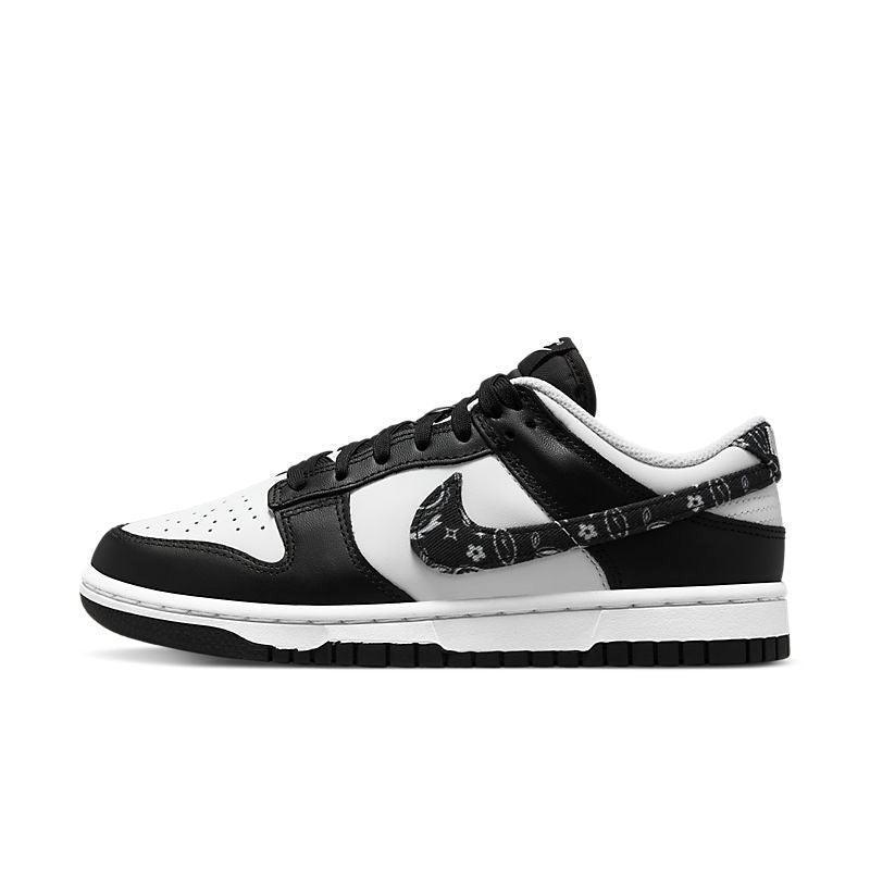 Nike Dunk Low &
