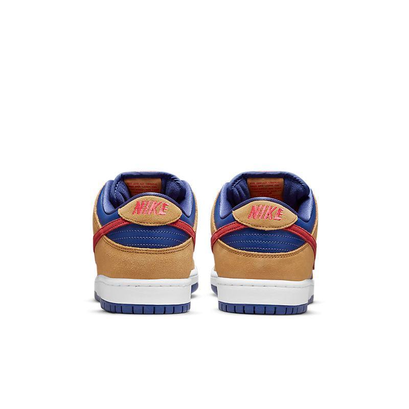 Nike SB Dunk Low &