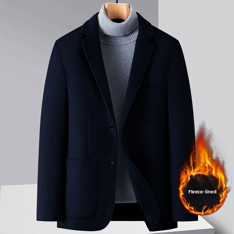 Solid-colored woolen suit