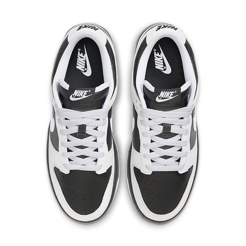 Nike Dunk Low &