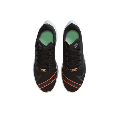 Nike Air Zoom Pegasus 37 &