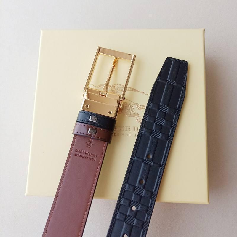 Burberry Leather Vintage Belt &