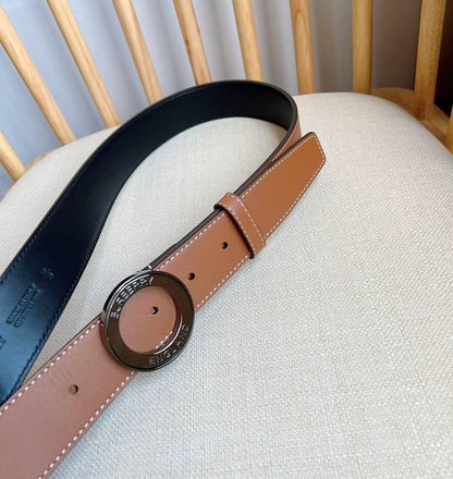 Burberry Leather Vintage Belt &