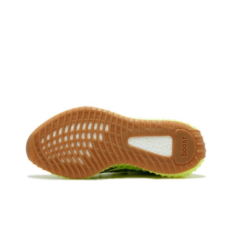 Yeezy Boost 350 V2 &
