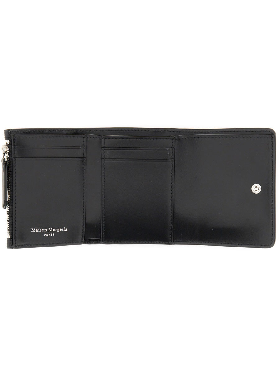 MAISON MARGIELA Mini Leather Wallet with Quattro Stitching - 8.5 CM x 10.5 CM x 2.5 CM