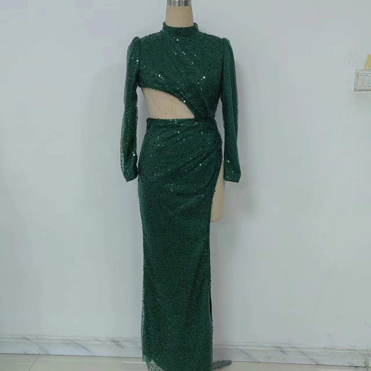 Frühjahr Sommer Damenbekleidung Irreguläres Asymmetrisches Sexy Pailletten Langarm Cocktailkleid Trailing Großer Saum