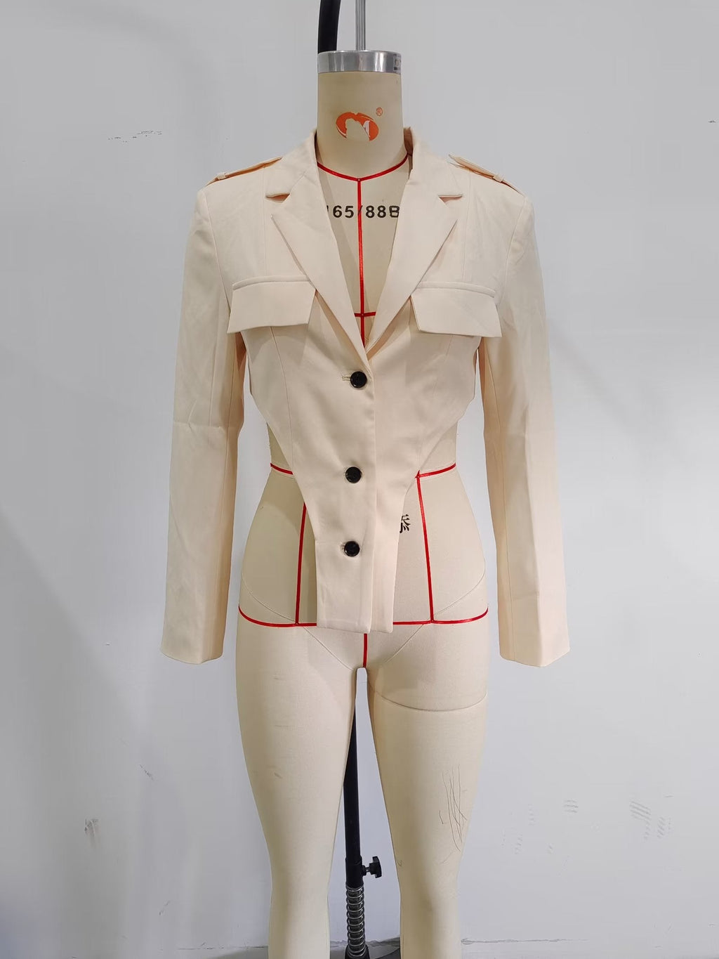 Damen Cutout-Oberteil und Hose mit hohem Bund im Falten-Design