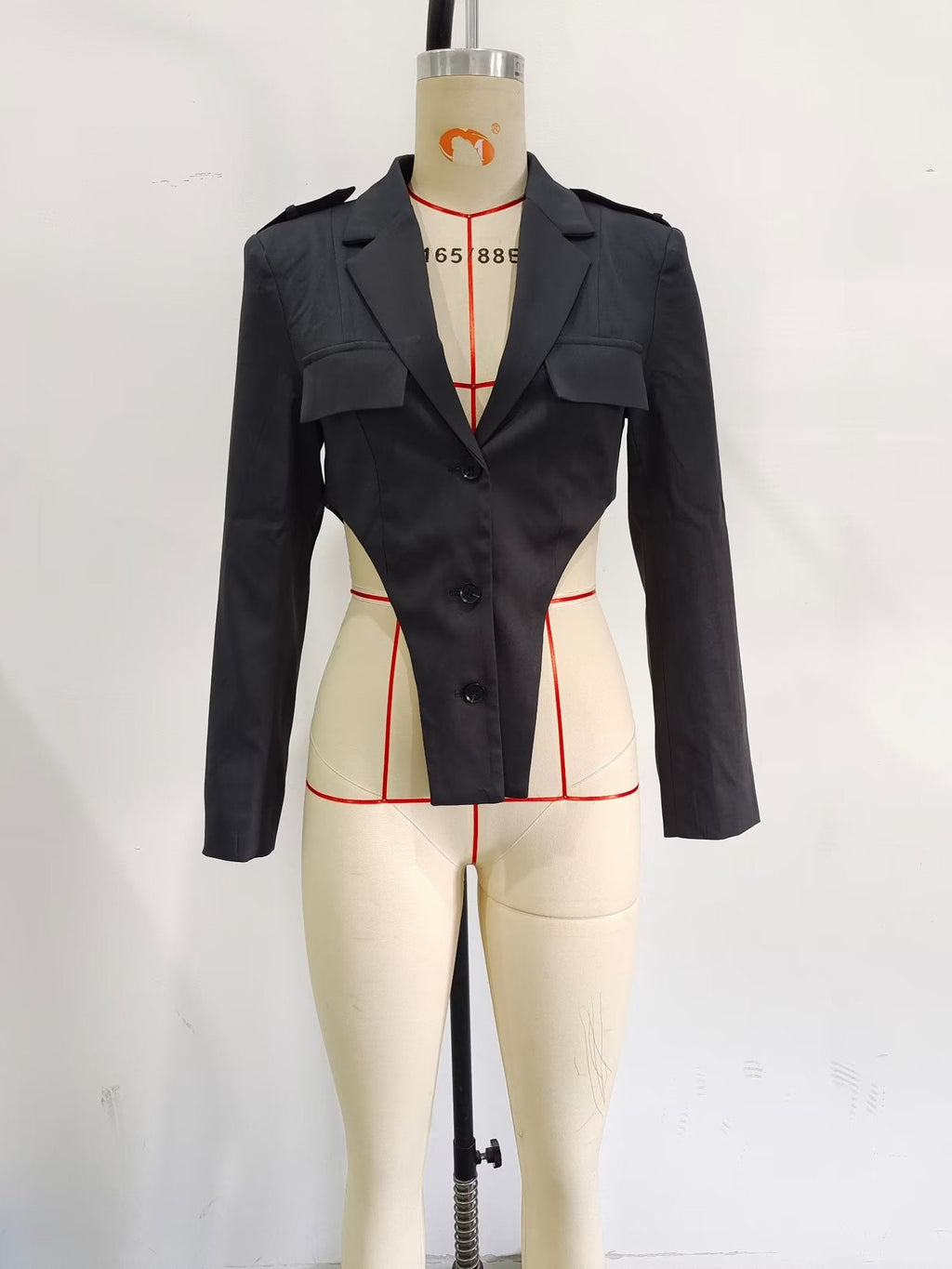 Damen Cutout-Oberteil und Hose mit hohem Bund im Falten-Design