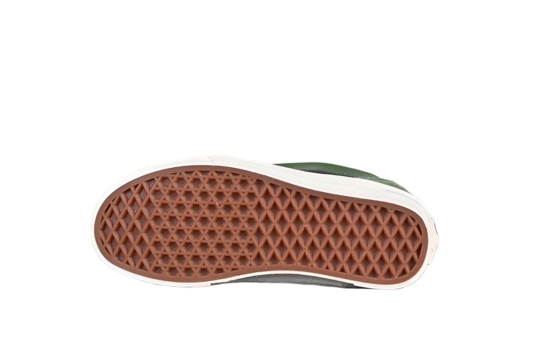 Vans Classics Knu Skool &