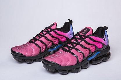 Nike Air VaporMax Plus &