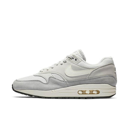 Nike Air Max 87 &