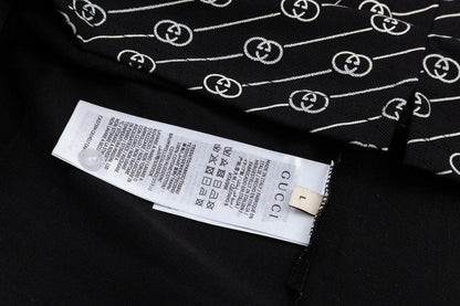 Gucci Black T-shirt with a collar