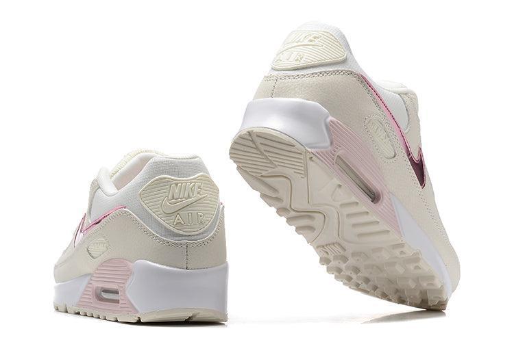 Nike Air Max 90 &