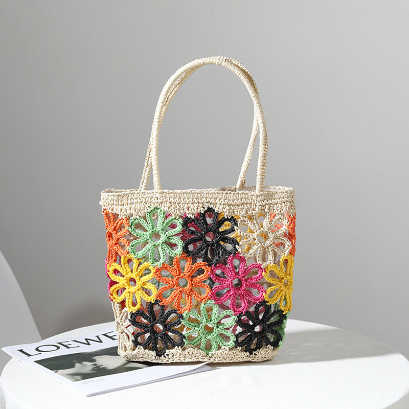 Strohsack Sommer Frische Ausgeschnittene Geblümte Handgewebte Tasche Damen Tragbare Strandtasche für den Urlaub am Meer